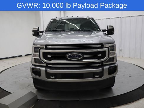 Certified 2022 Ford F250 Platinum w/ FX4 Off-Road Package AWD/4WD image 6