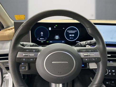 Certified 2025 Hyundai Sonata Limited FWD image 23