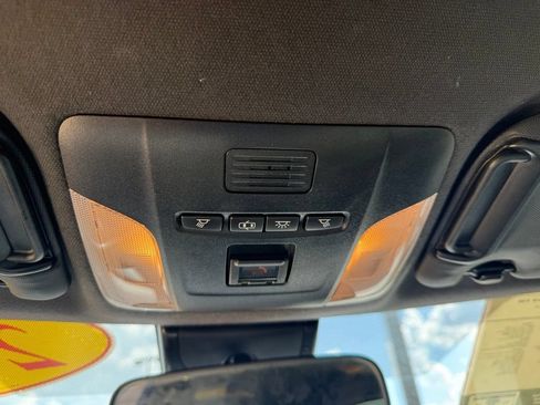 Used 2022 Toyota Corolla XSE FWD image 25