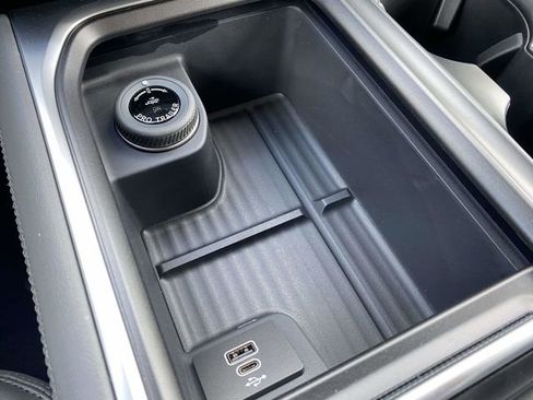 New 2026 Ford Expedition Max Active RWD image 18