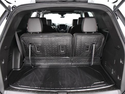 Used 2023 Chevrolet Traverse RS w/ LPO, Floor Liner Package image 23