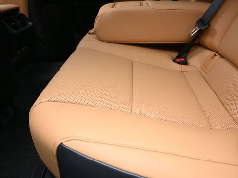 Certified 2024 Lexus ES 250 w/ Premium Package image 16