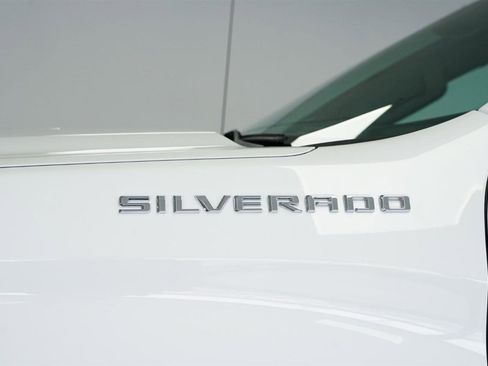 Used 2022 Chevrolet Silverado 1500 LT image 7