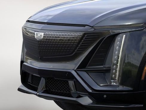 New 2026 Cadillac Lyriq V image 13