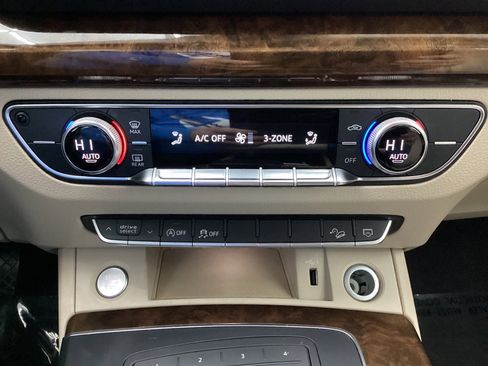 Used 2018 Audi Q5 2.0T Premium image 35