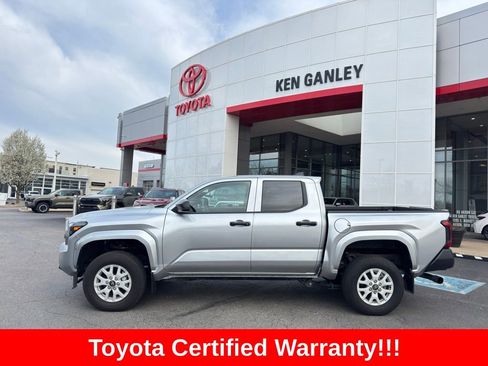 Used 2024 Toyota Tacoma SR image 3