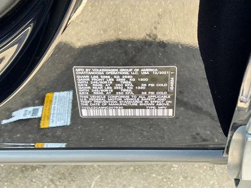 Used 2022 Volkswagen Atlas Cross Sport SE image 31