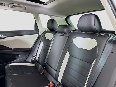 New 2026 Volkswagen Taos SEL AWD/4WD image 25