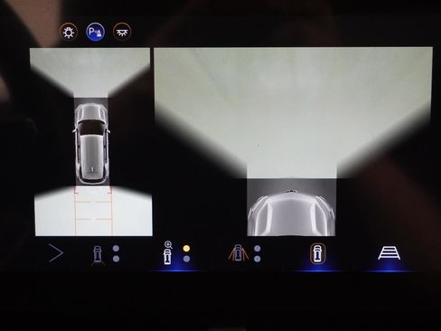 New 2026 Chevrolet Equinox LT w/ Convenience Package II image 35