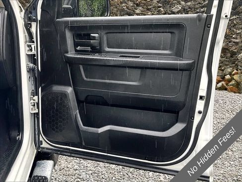 Used 2019 RAM 1500 Express AWD/4WD image 16