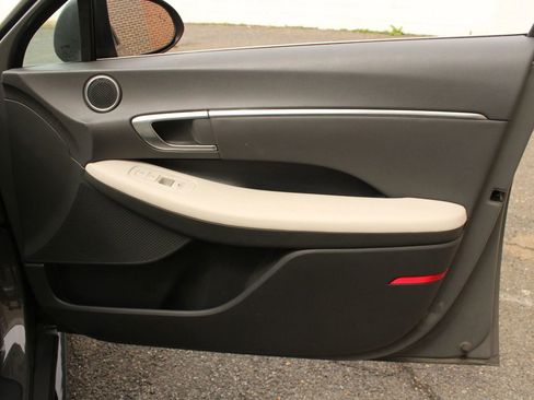 Used 2022 Hyundai Sonata SEL FWD image 24