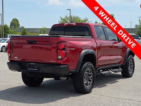 Used 2024 Chevrolet Colorado ZR2 w/ Safety Package AWD/4WD image 5