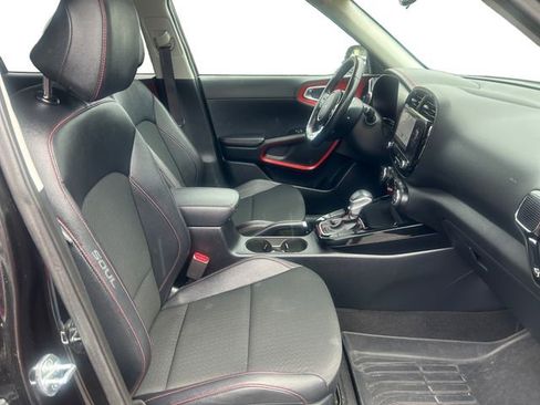 Used 2023 Kia Soul GT-Line FWD image 16