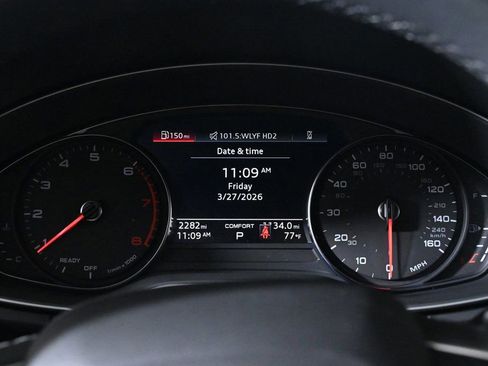 Used 2025 Audi Q5 2.0T Premium image 11