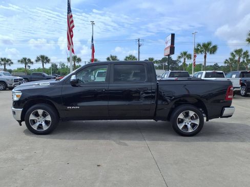 Used 2024 RAM 1500 Laramie AWD/4WD image 9