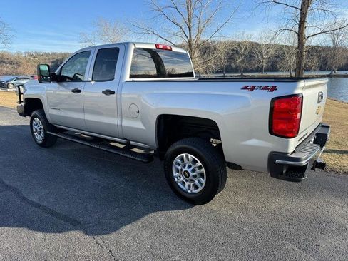 Used 2019 Chevrolet Silverado 2500 W/T image 7