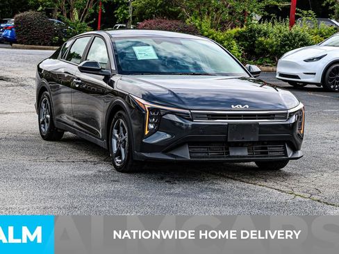 Used 2025 Kia K4 FWD image 5