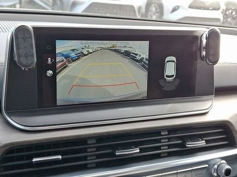 Used 2022 Kia Telluride EX w/ EX Premium Package image 19