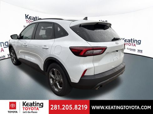 Used 2025 Ford Escape ST-Line FWD image 4