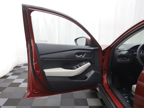 Used 2023 Honda Accord EX image 4
