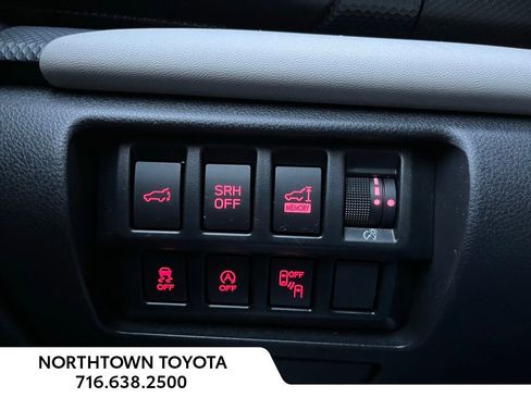 Used 2024 Subaru Forester Limited image 11