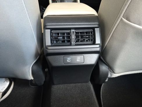 Certified 2025 Honda Accord LX image 33