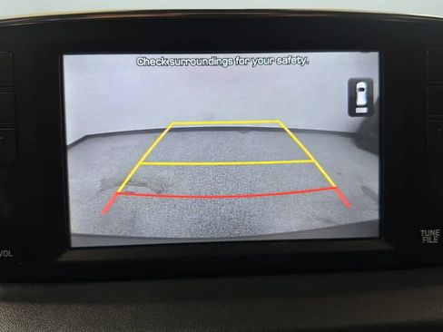 Used 2020 Hyundai Santa Fe SE FWD image 14