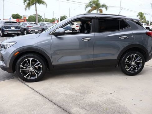 Used 2021 Buick Encore GX Select FWD image 5