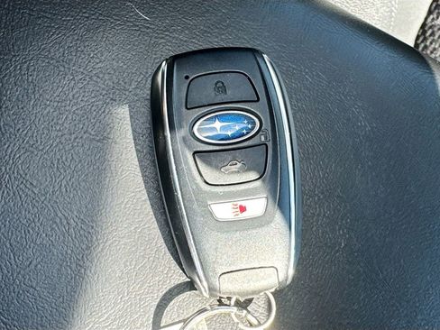 Used 2020 Subaru Forester Premium AWD/4WD image 34