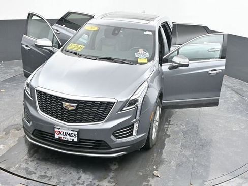 Used 2020 Cadillac XT5 Premium Luxury image 41