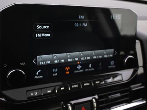 Used 2023 Nissan Pathfinder Platinum image 30