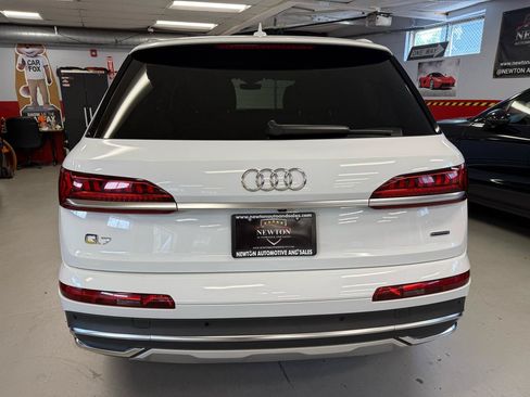 Used 2022 Audi Q7 3.0T Premium Plus w/ Premium Plus Package AWD/4WD image 6