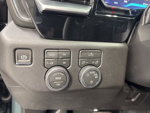 New 2026 Chevrolet Silverado 1500 LT image 23