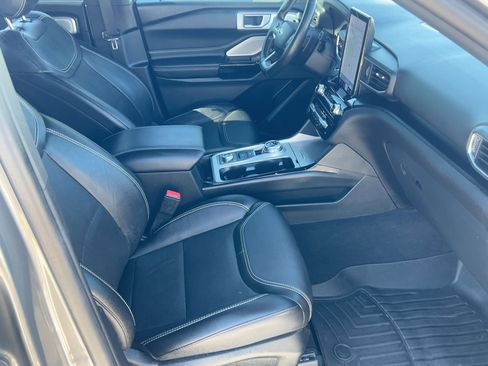 Used 2022 Ford Explorer ST w/ Equipment Group 401A image 29