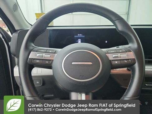 Used 2025 Hyundai Kona SEL AWD/4WD image 21