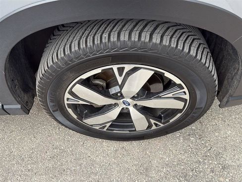 Used 2021 Subaru Forester Touring w/ Popular Package #2 image 3