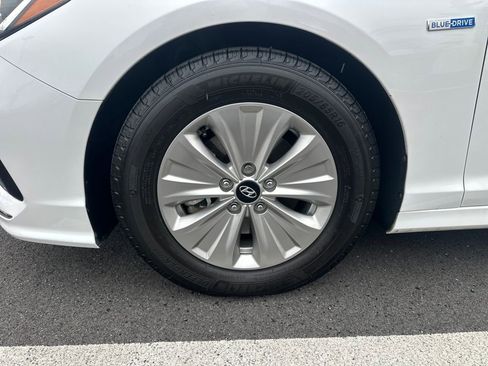 Used 2019 Hyundai Sonata SE image 12