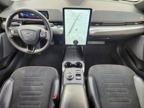 Certified 2022 Ford Mustang Mach-E GT image 13