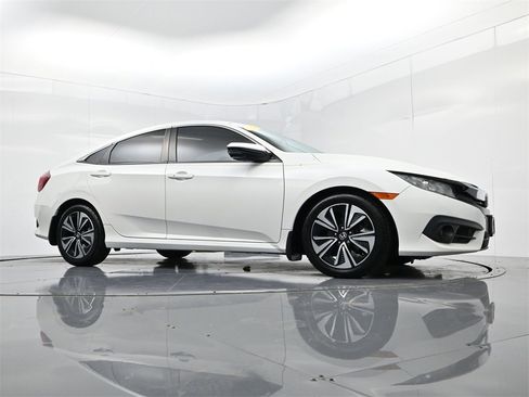 Used 2017 Honda Civic EX-L image 31
