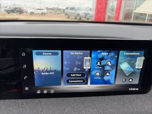 New 2026 Nissan Kicks S image 20