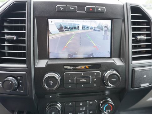 Used 2018 Ford F150 XL w/ Equipment Group 101A Mid AWD/4WD image 17