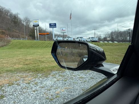 Used 2021 Chevrolet Corvette Stingray Premium Cpe w/ Z51 Performance Package image 10