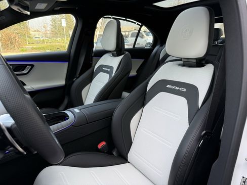 New 2026 Mercedes-Benz E 53 AMG e 4MATIC Sedan image 15