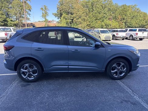 Used 2023 Ford Escape ST-Line w/ Tech Pack #1 image 8