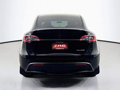 Used 2022 Tesla Model Y Long Range AWD/4WD image 4