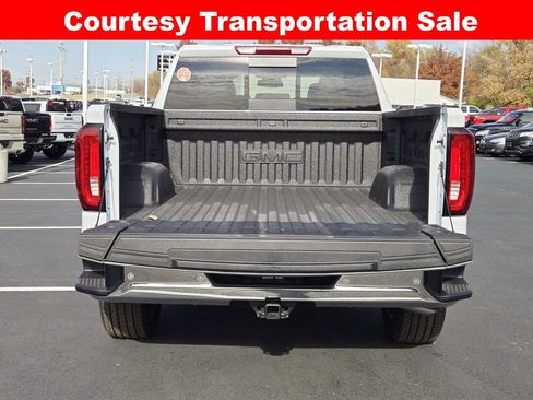 New 2026 GMC Sierra 1500 SLT w/ SLT Premium Plus Package image 18