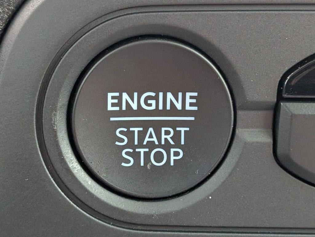 New 2025 Ford Bronco Sport Outer Banks w/ Sasquatch Outer Banks Package AWD/4WD image 41