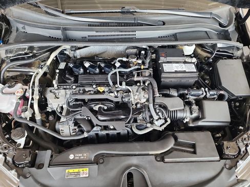 Used 2024 Toyota Corolla LE FWD image 40
