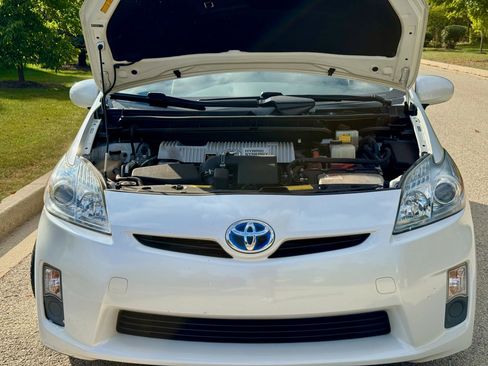 Used 2010 Toyota Prius Five image 37