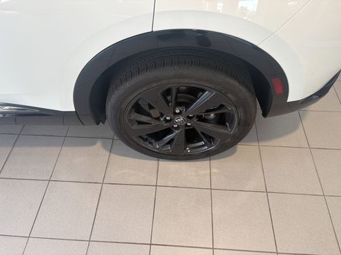 Used 2025 Buick Envision Sport Touring image 6